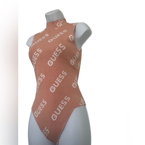 Guess Logo Bodysuit in Pink and White Size: M. Great Condition. - Picture 3 of 7